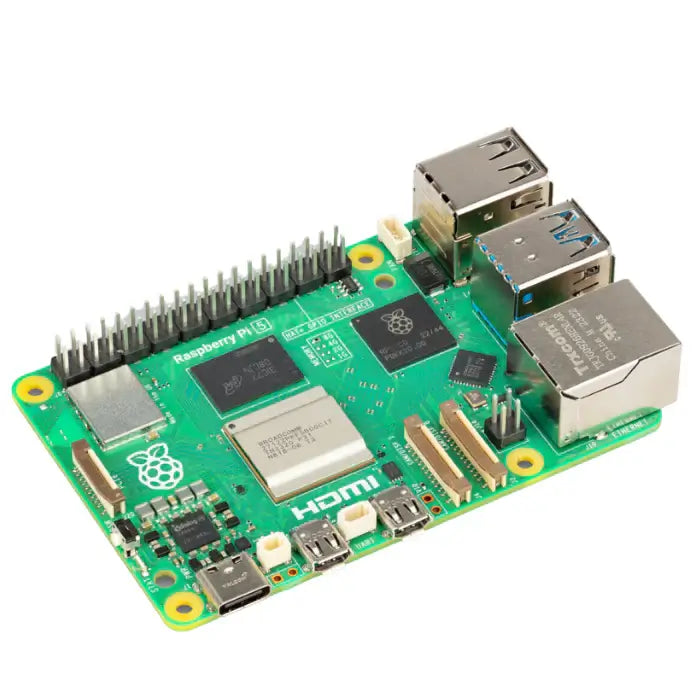 Raspberry Pi 5 (8GB) view 2